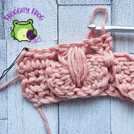 Making your posts between the scales of the Nest stitch