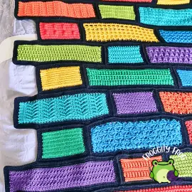 The edge of the Wall Of Stitches blanket