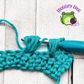 Making the 2nd part of the cluster of the Bobble Flower stitch
