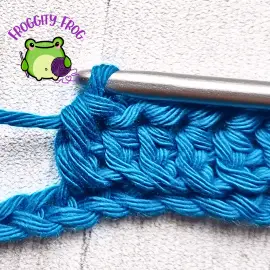 Row 1 of the Bottom Linked Double crochet