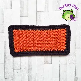 The Even Moss piece with border