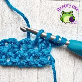 Starting row 2 of the Simple Daisy stitch