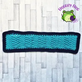 The Wishbone piece with border