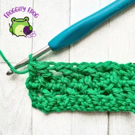 Row 4 of the Crossed Ripple stitch