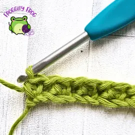 Row 1 of the Faux Mistake Rib stitch