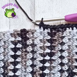 Adding a border to the sieve stitch scarf